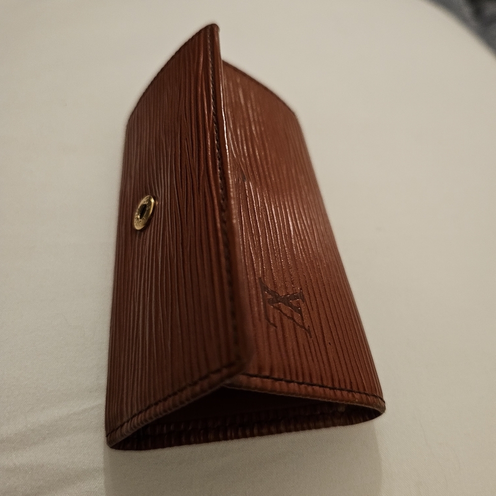 LOUIS VUITTON EPI TRIFOLD KEY HOLDER - UNISEX - Picture 5 of 9